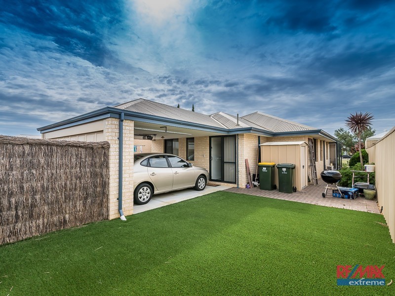 33 Sheldwich Loop, Butler WA 6036