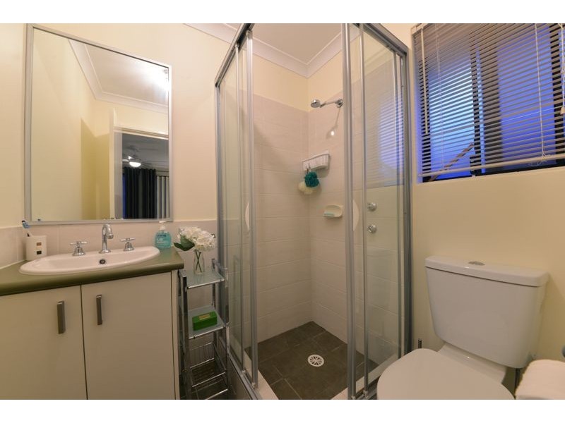 4 Wallum Road, Banksia Grove WA 6031