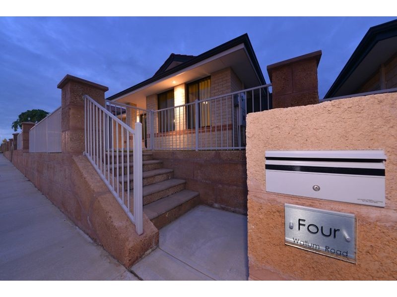 4 Wallum Road, Banksia Grove WA 6031