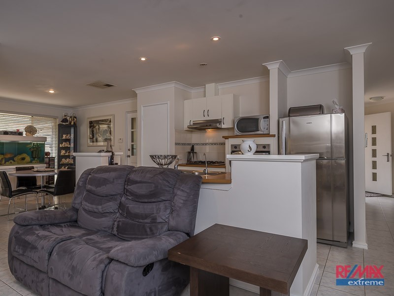 27 Camborne Parkway, Butler WA 6036