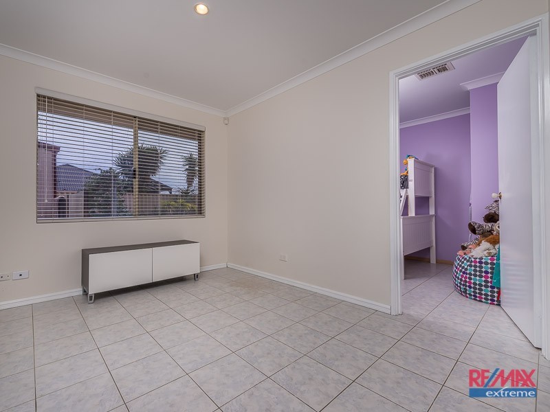 27 Camborne Parkway, Butler WA 6036