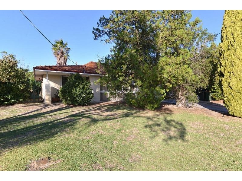 14 Winship Avenue, Wanneroo WA 6065