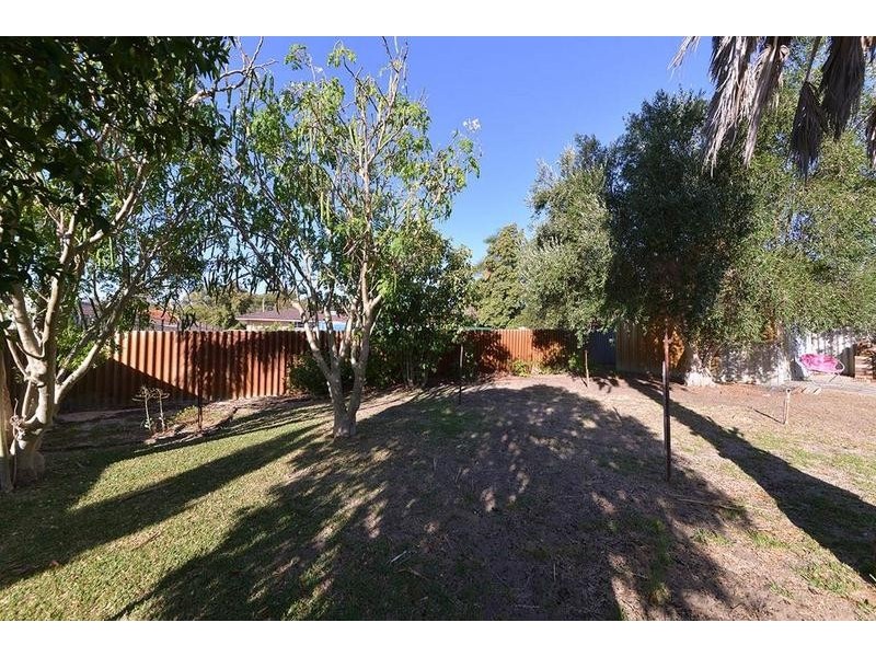 14 Winship Avenue, Wanneroo WA 6065