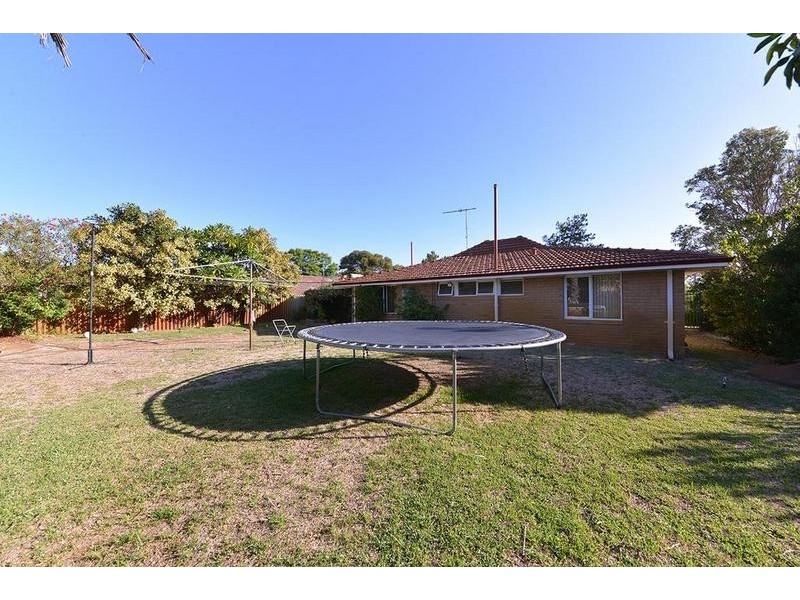 14 Winship Avenue, Wanneroo WA 6065