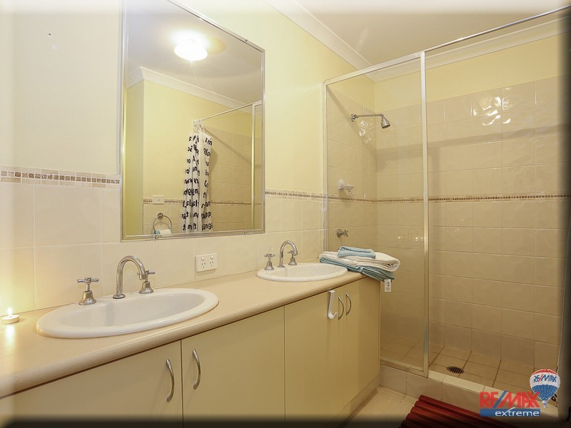 1 Granite Place, Yanchep WA 6035