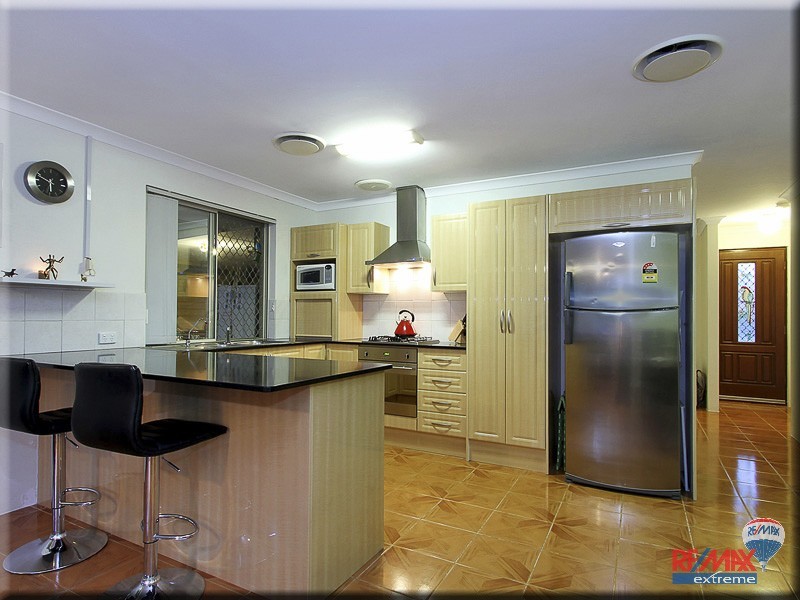 10 Sellar Elbow, Quinns Rocks WA 6030