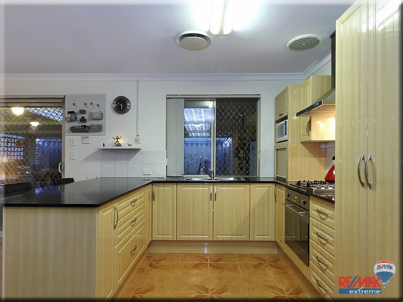 10 Sellar Elbow, Quinns Rocks WA 6030