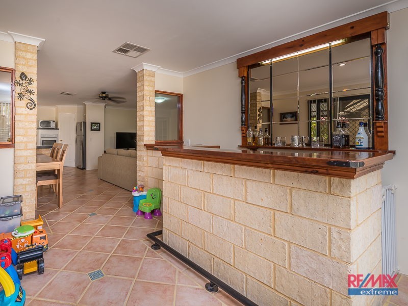5 Siderno Rise, Hocking WA 6065