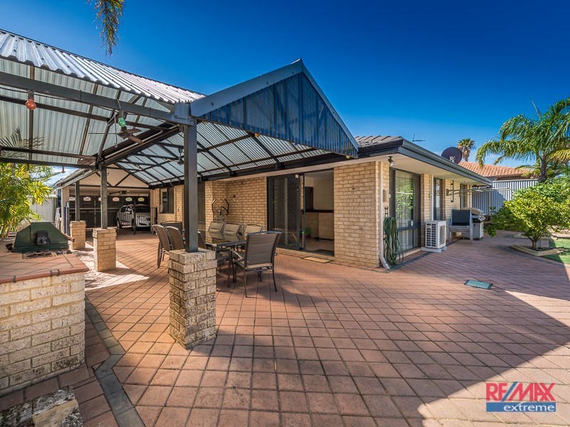 5 Siderno Rise, Hocking WA 6065