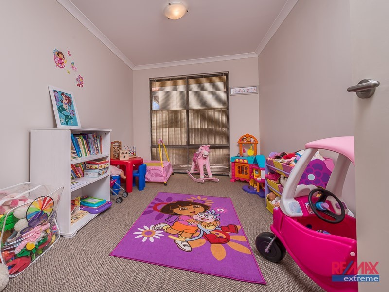 18 Welstead Way, Hocking WA 6065