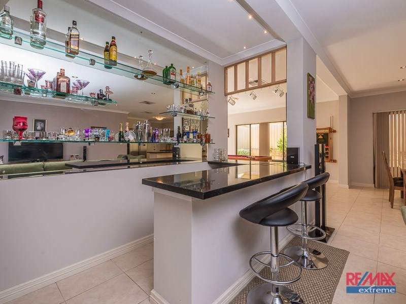 18 Welstead Way, Hocking WA 6065