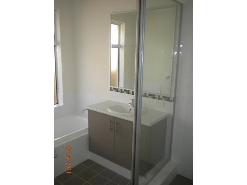 21 Portaferry Gardens, Ridgewood WA 6030