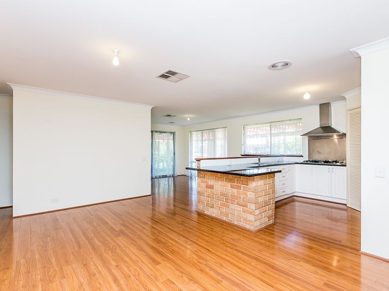 4 Acara Court, Heathridge WA 6027