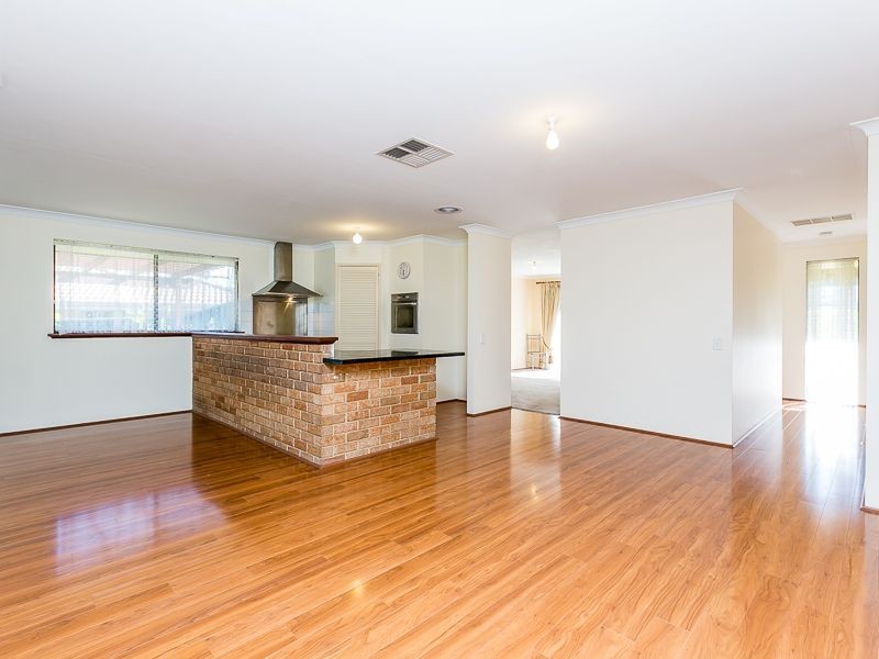 4 Acara Court, Heathridge WA 6027