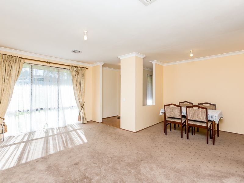 4 Acara Court, Heathridge WA 6027