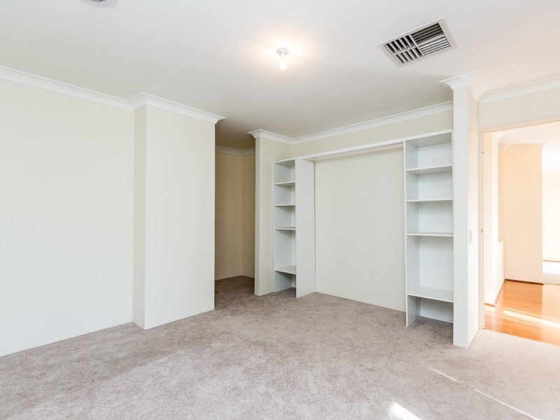 4 Acara Court, Heathridge WA 6027