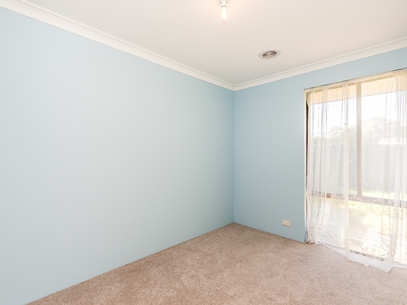 4 Acara Court, Heathridge WA 6027