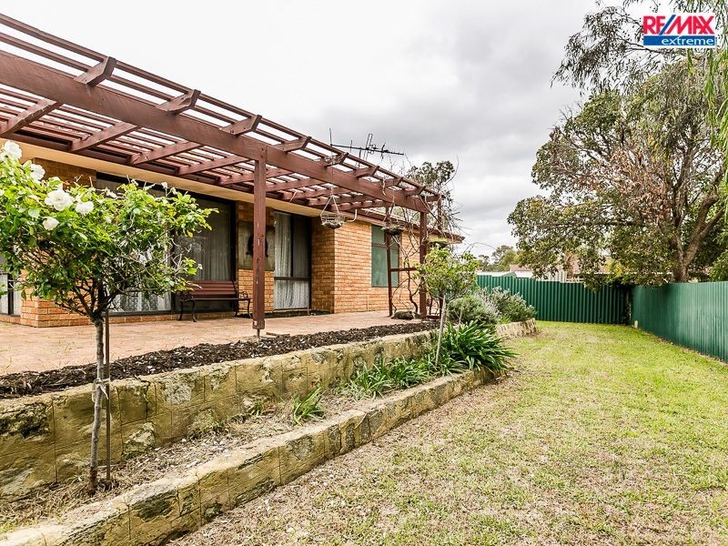 4 Acara Court, Heathridge WA 6027