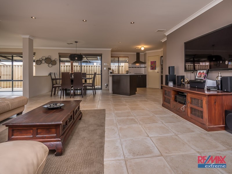 41 Bodorgan Ave, Butler WA 6036