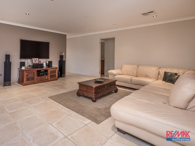 41 Bodorgan Ave, Butler WA 6036