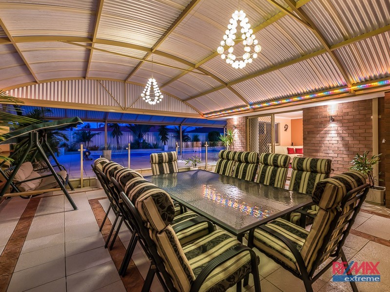 37 Sapling Way, Hocking WA 6065