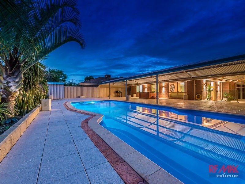 37 Sapling Way, Hocking WA 6065