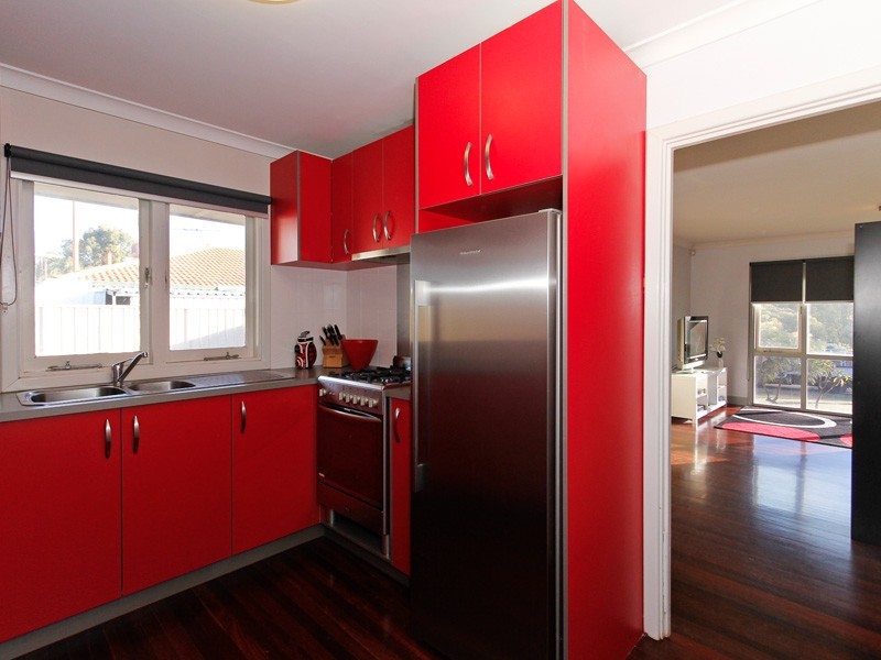 34 Shortland Way, Girrawheen WA 6064