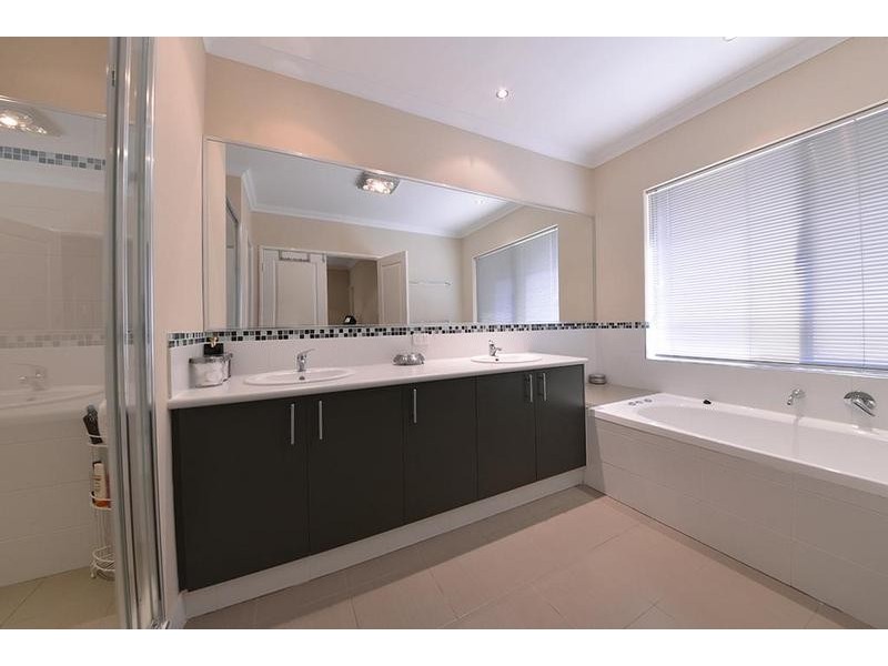 15 Solymar Circle, Burns Beach WA 6028