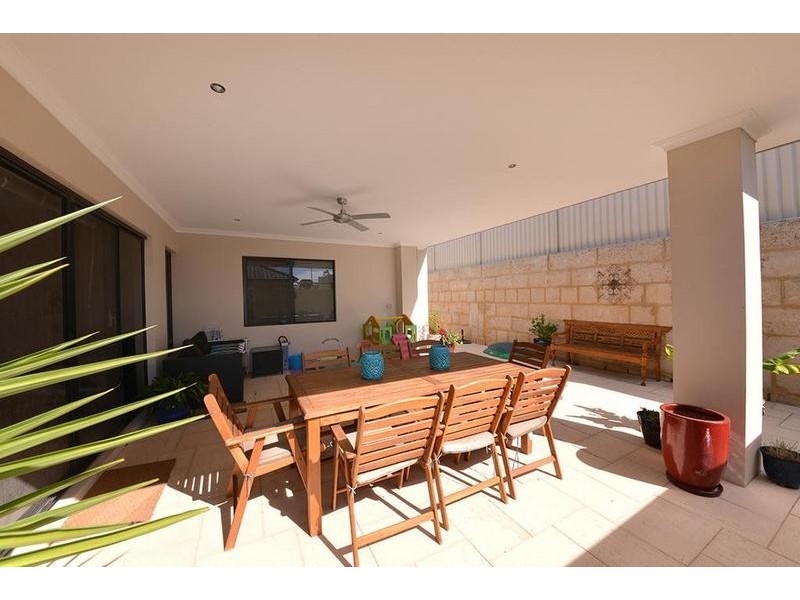 15 Solymar Circle, Burns Beach WA 6028