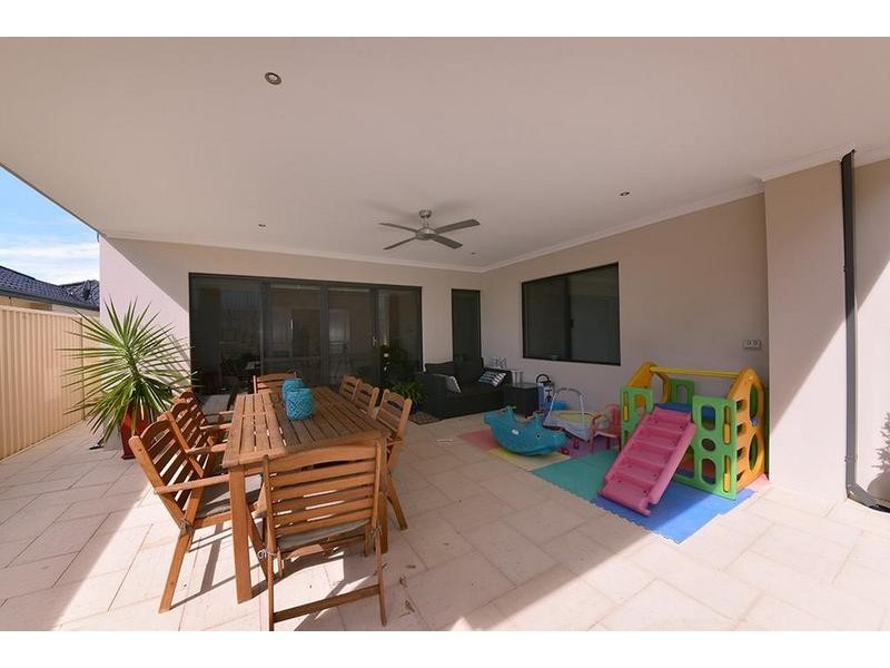 15 Solymar Circle, Burns Beach WA 6028