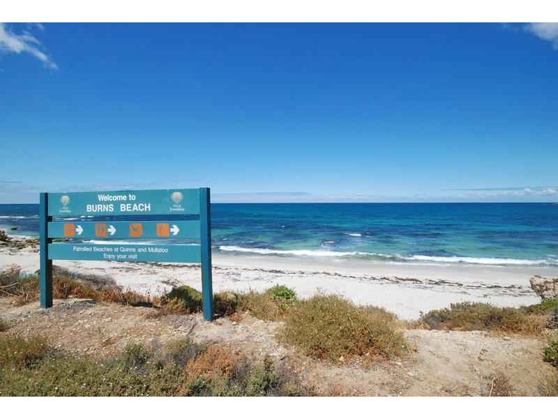 15 Solymar Circle, Burns Beach WA 6028