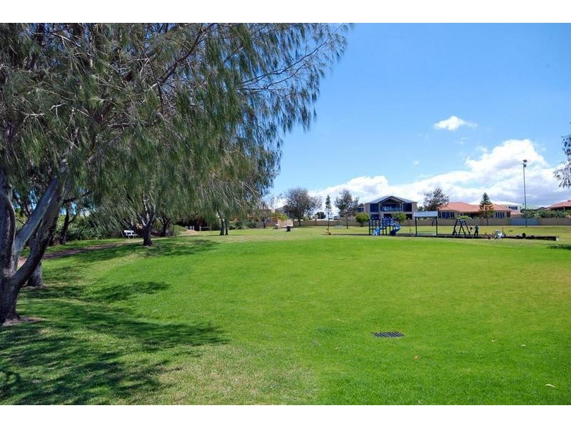 15 Solymar Circle, Burns Beach WA 6028