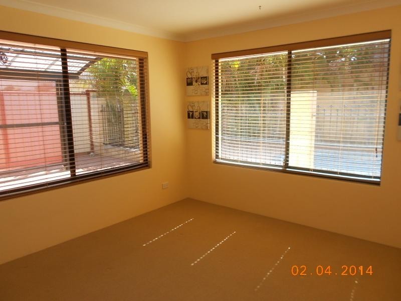 7 Ballard Fairway, Wanneroo WA 6065