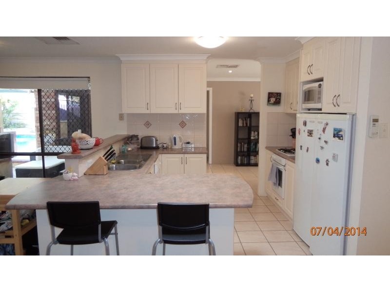 32 Wayfarer Road, Heathridge WA 6027