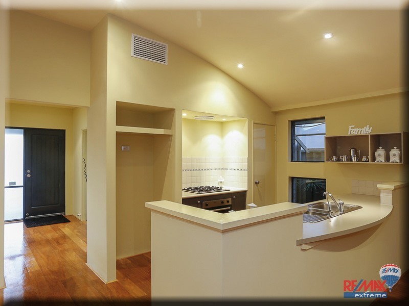 7 Throwley Avenue, Butler WA 6036