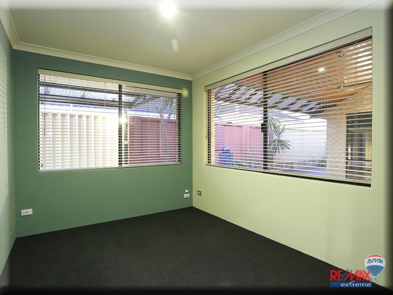 7 Throwley Avenue, Butler WA 6036