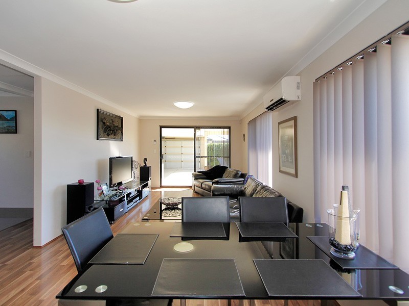 23 Oligantha Elbow, Banksia Grove WA 6031