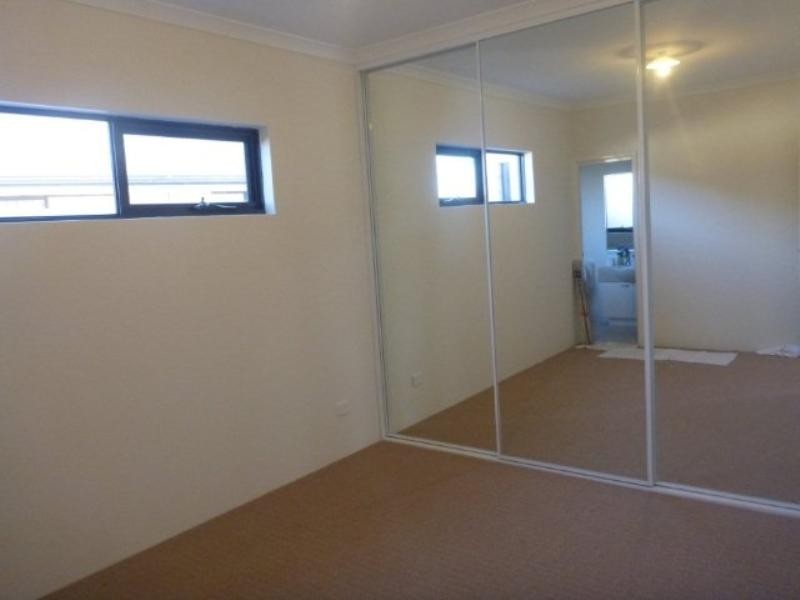 26 Beachwood Cres, Butler WA 6036