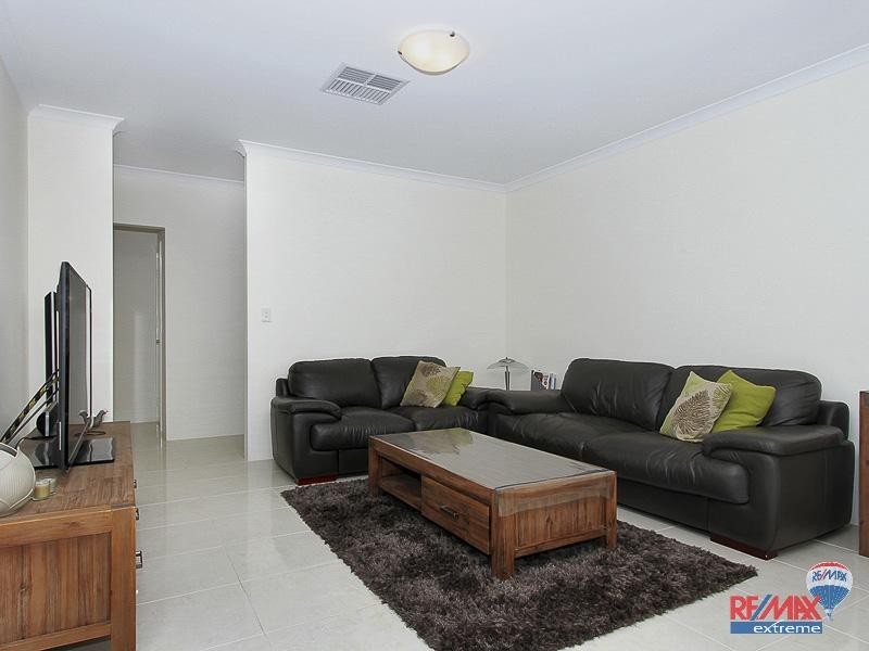 25 Spiral Flag Road, Yanchep WA 6035