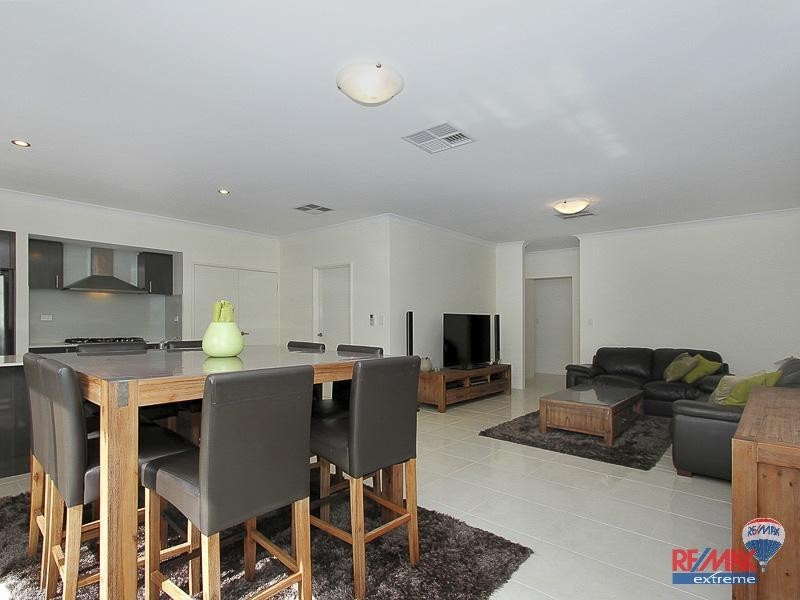 25 Spiral Flag Road, Yanchep WA 6035