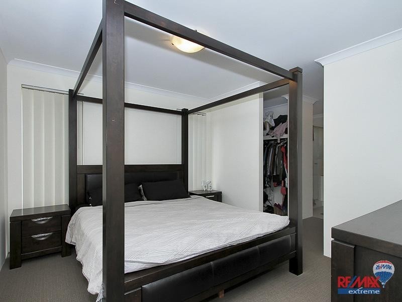 25 Spiral Flag Road, Yanchep WA 6035