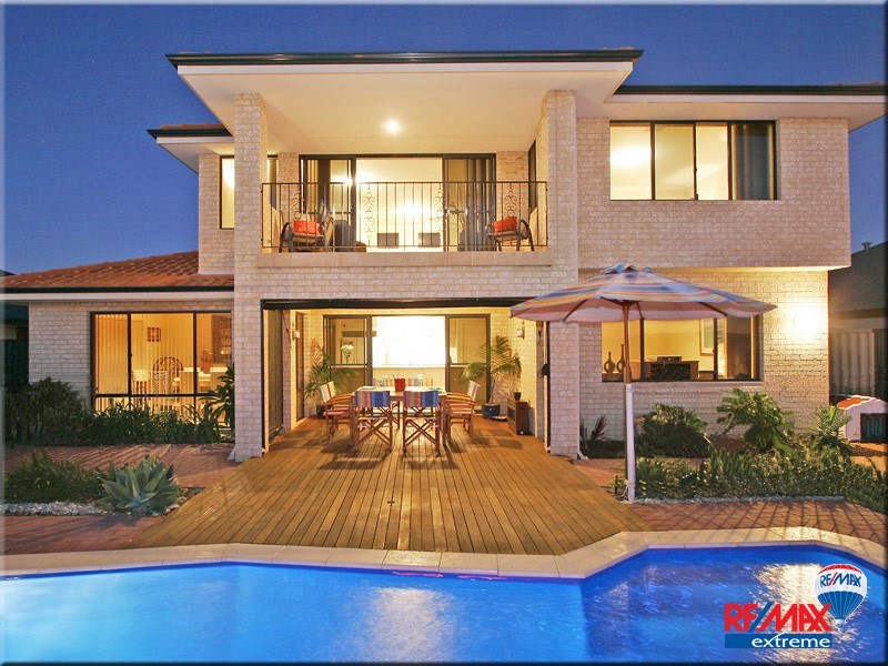 9 Arthog Street, Butler WA 6036