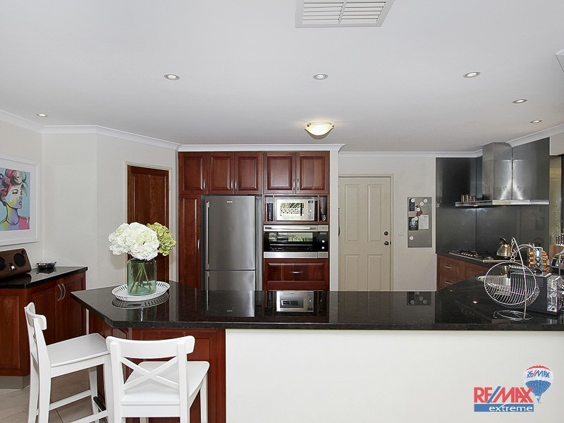 36 Asheville Parade, Landsdale WA 6065