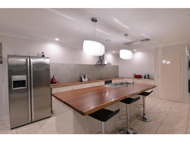 37 Karimba Street, Wanneroo WA 6065