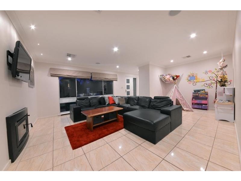 37 Karimba Street, Wanneroo WA 6065