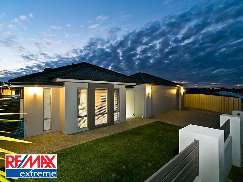 15 Strasbourg Vista, Hocking WA 6065