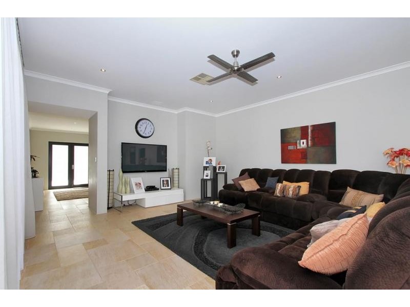 439 Burns Beach Road, Iluka WA 6028