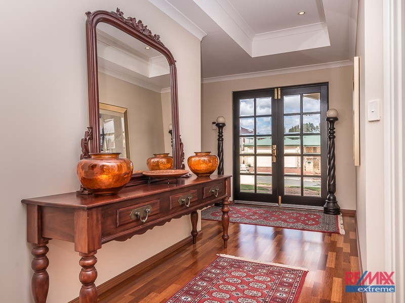 7 Karrivale Court, Pearsall WA 6065