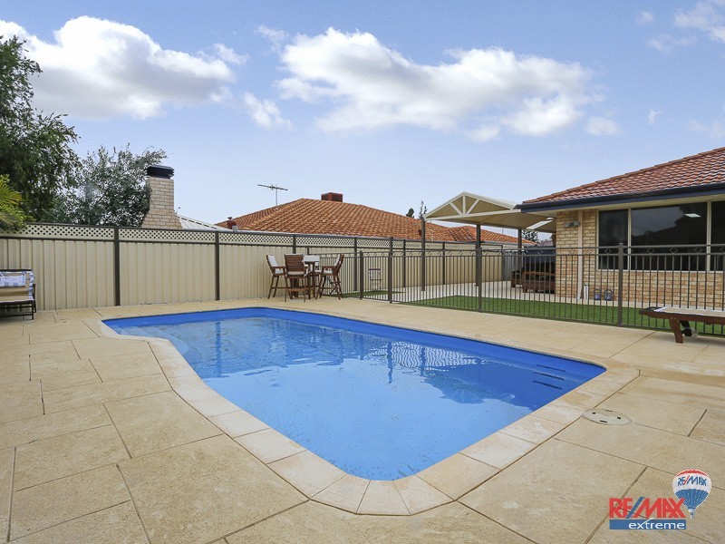 30 Kirkdale Turn, Kinross WA 6028