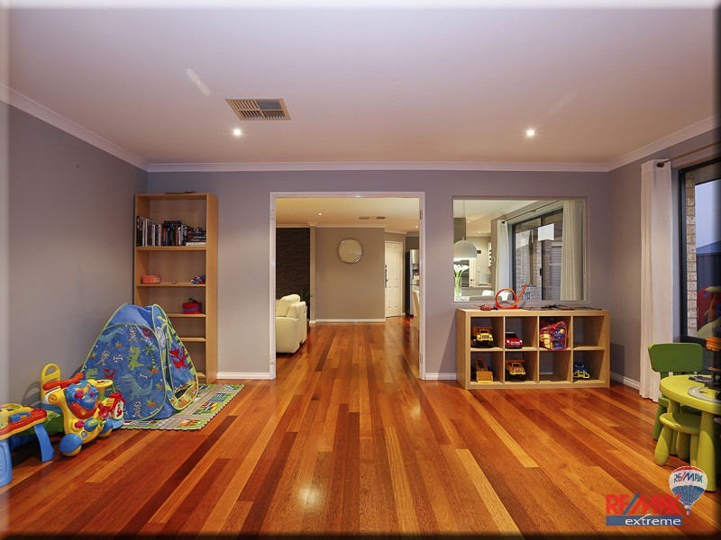 27 Landbeach Boulevard, Butler WA 6036